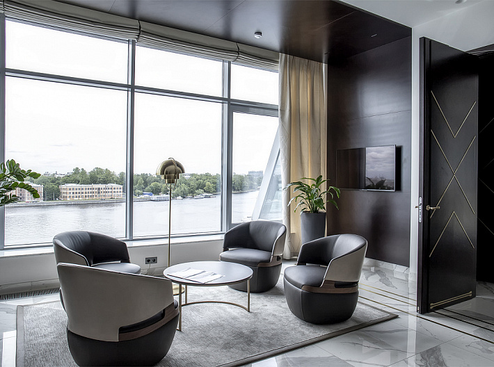 Setl City на Ушаковской набережной, Санкт-Петербург